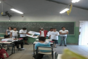 turma-escola-Sebastiao-Ferraz-II
